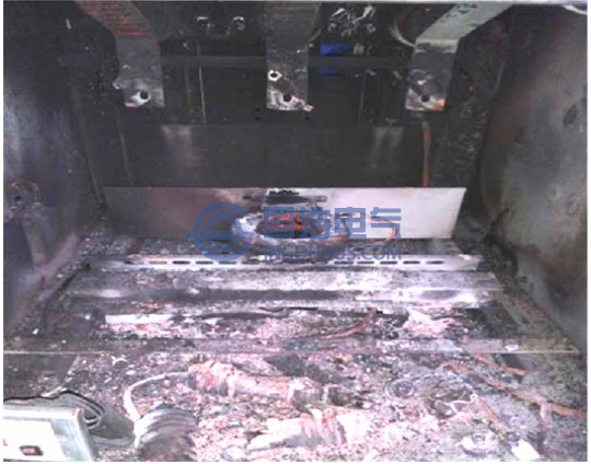 開(kāi)關(guān)柜故障導(dǎo)致的爆炸